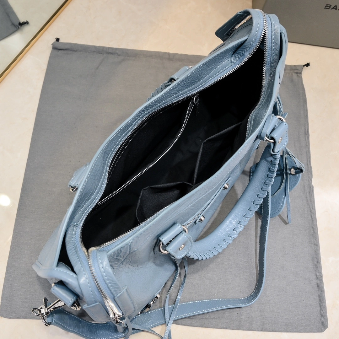 Sleek Balenciaga 2024 Lie City Vintage Motorcycle Bag 61038