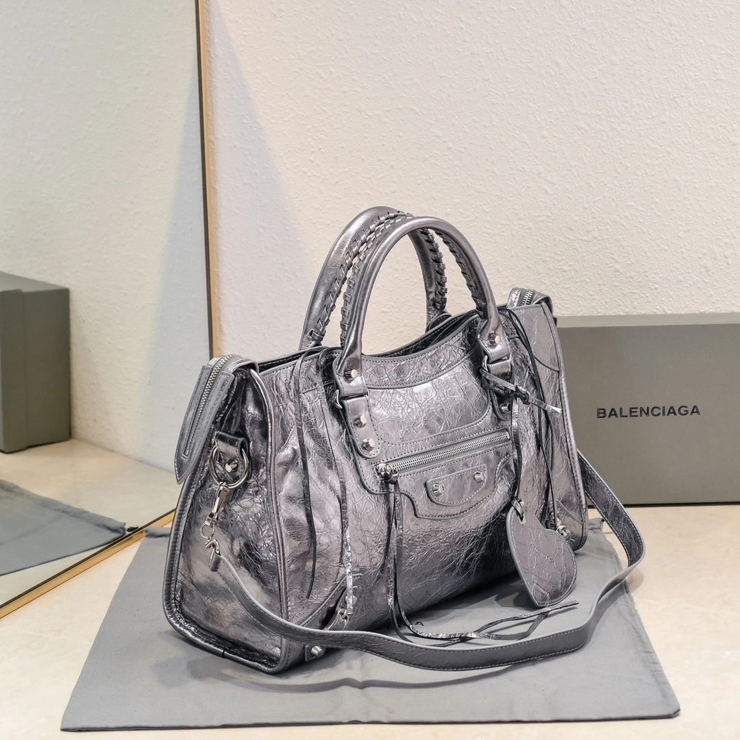 TechFriendly Balenciaga 2024 Lie City Vintage Motorcycle Bag 61078