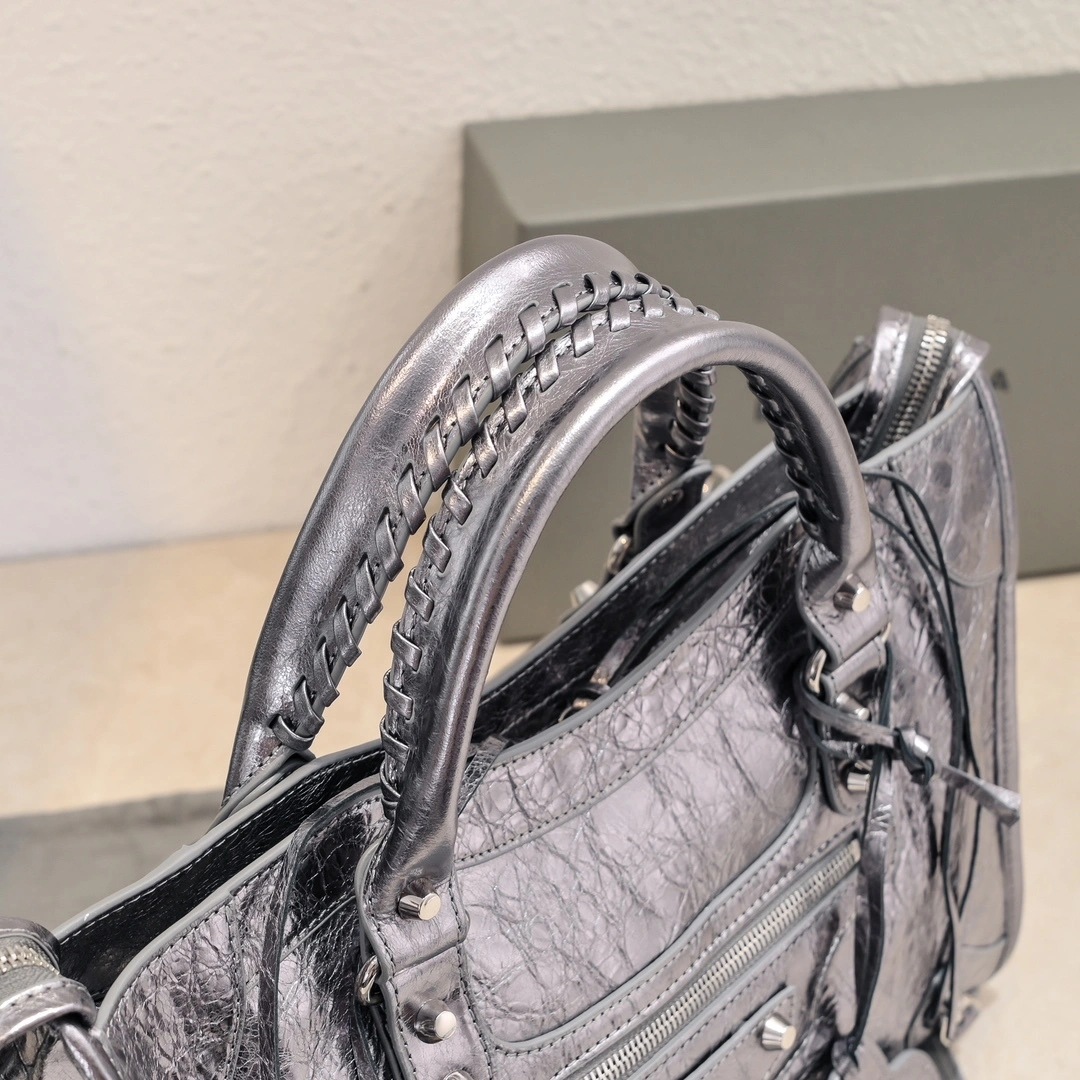 TechFriendly Balenciaga 2024 Lie City Vintage Motorcycle Bag 61078