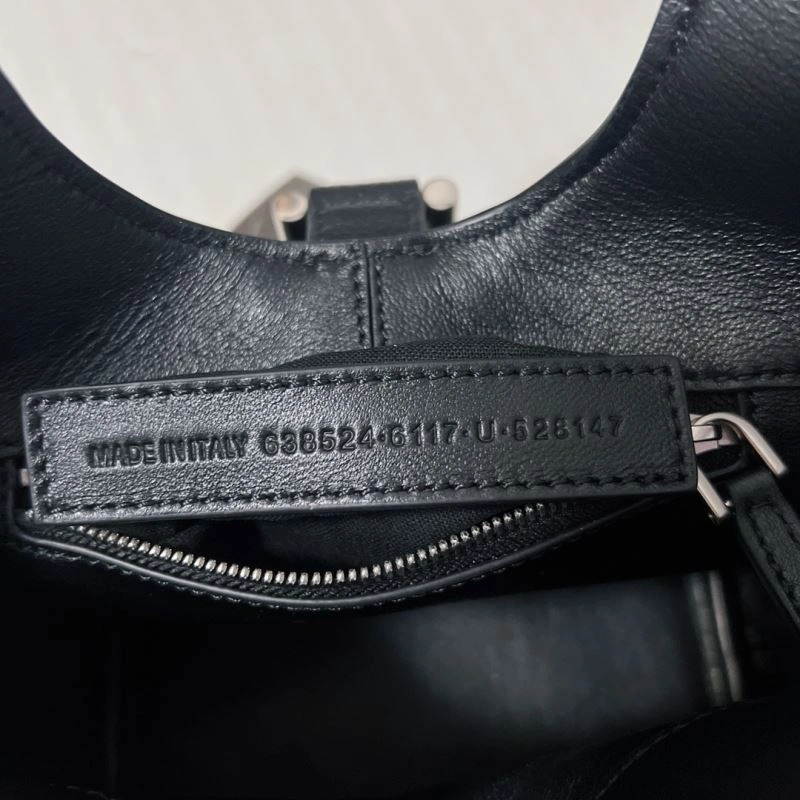 GoodFit Balenciaga 2024 Locker Hobo Bag with Oversized Lock Decoration 70059