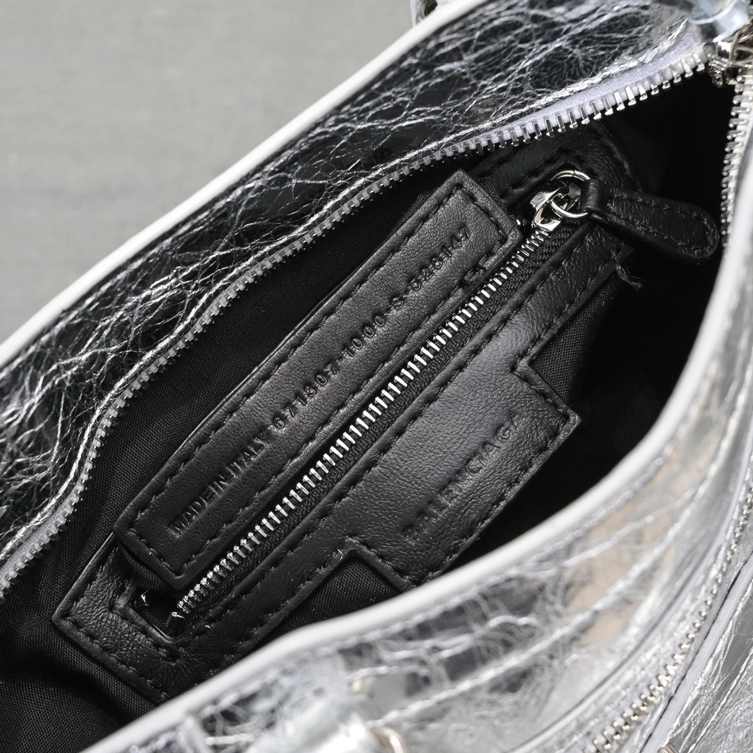 Breathable Balenciaga 2024 Retro  City Motorcycle Bag 60999
