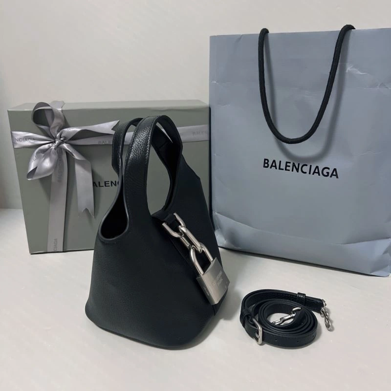 Sporty Balenciaga 2024 Spring Locker Hobo Bag with Silver Lock 70064