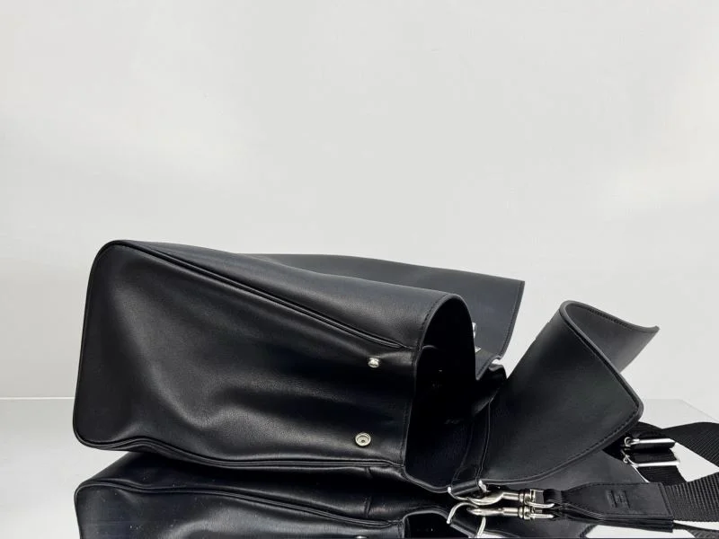 Comfortable Balenciaga 2025 Mens  Black Rodeo Messenger Bag 38253