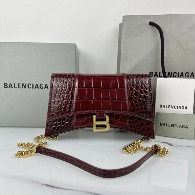 MultiPurpose Balenciaga 23cm Hourglass B Chain Crossbody Bag - Iconic Half-Moon Design 78648