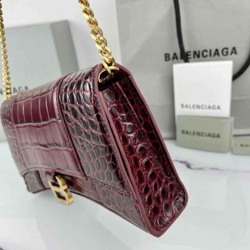 MultiPurpose Balenciaga 23cm Hourglass B Chain Crossbody Bag - Iconic Half-Moon Design 78648