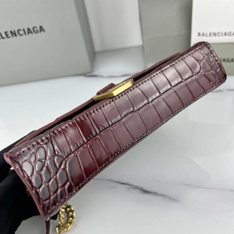 MultiPurpose Balenciaga 23cm Hourglass B Chain Crossbody Bag - Iconic Half-Moon Design 78648