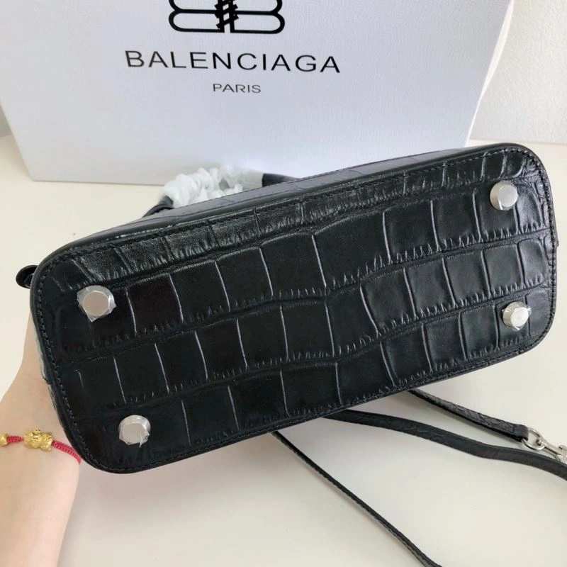 TechFriendly Balenciaga 26cm Black Crocodile Pattern Shell Bag with Strap 78558