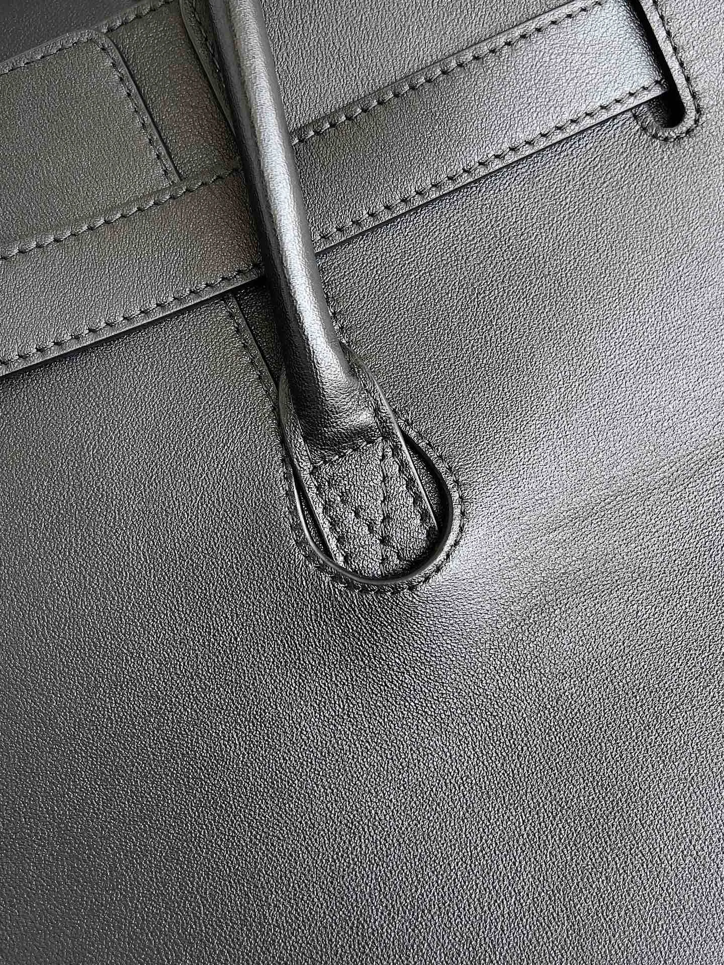 Balenciaga Air Large Handbag - 51.8x61.9x23.8 cm C Reliable 60882