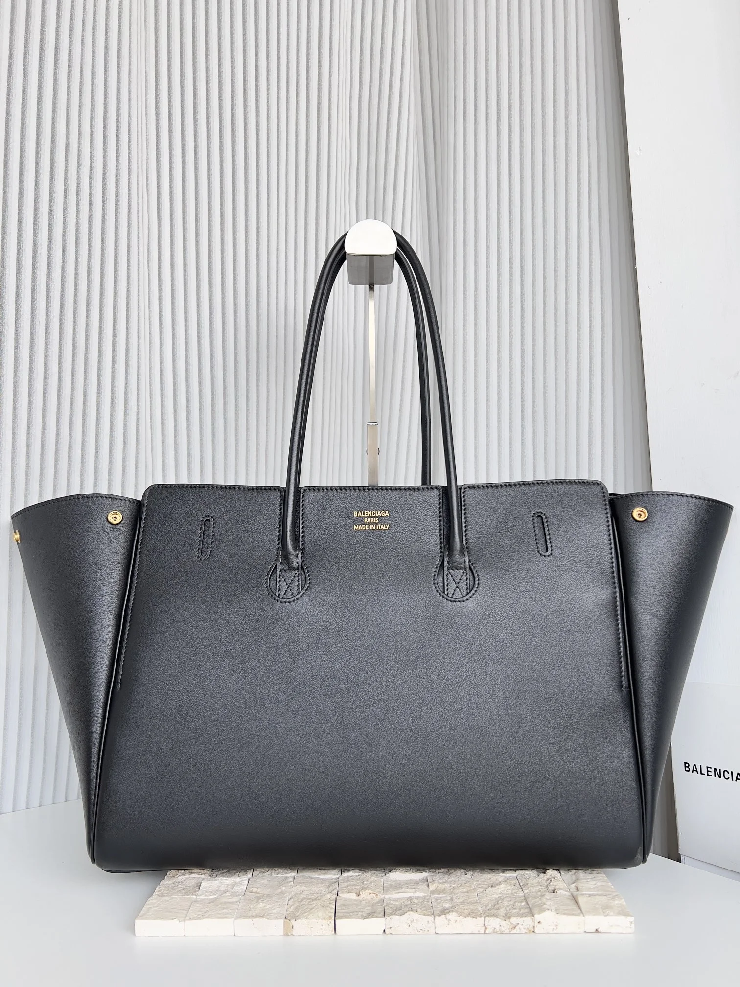 FastDry Balenciaga Air Messenger Bag -  Urban Style 35.9x28.9x16 cm 60877