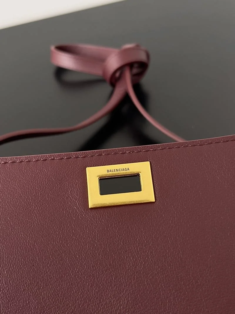 Balenciaga Air Series Clutch Bag with Detachable Strap Thermal 38229