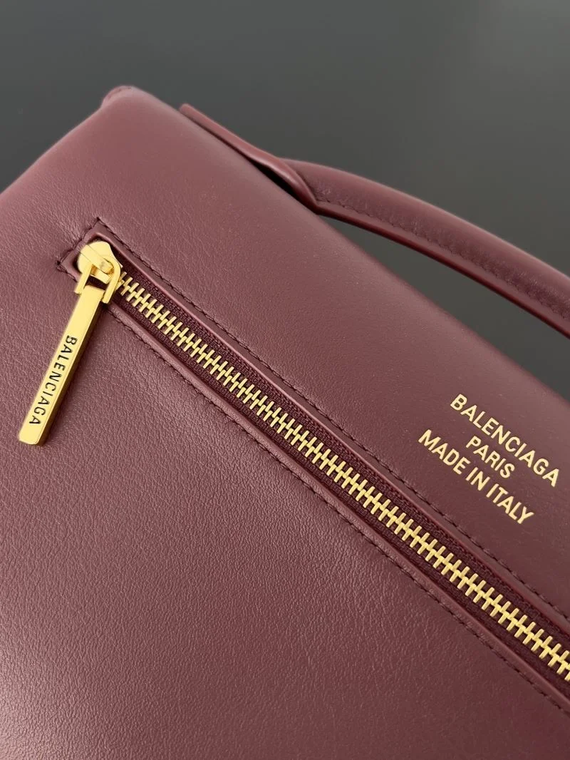 Balenciaga Air Series Clutch Bag with Detachable Strap Thermal 38229
