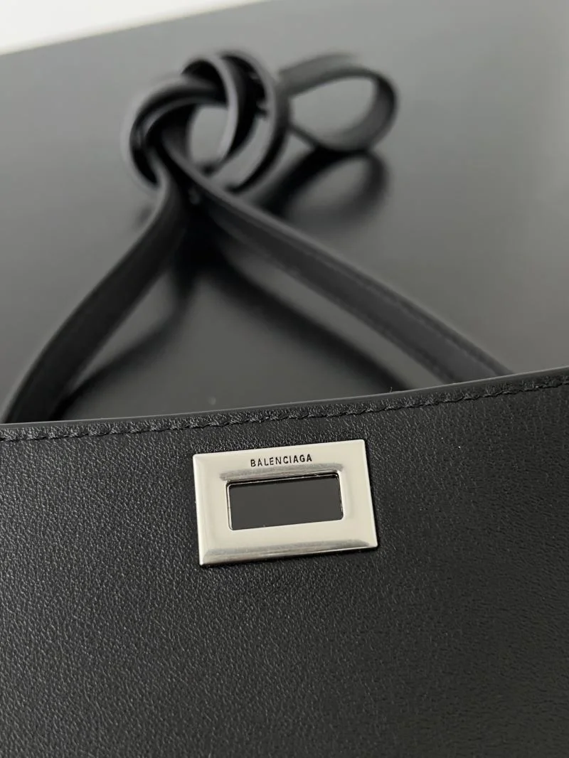 Balenciaga Air Series Convertible Clutch Bag with Shoulder Strap TravelReady 38221