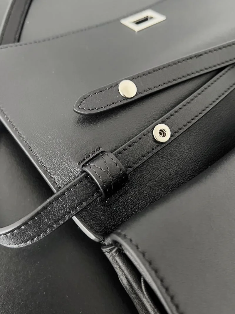 Balenciaga Air Series Convertible Clutch Bag with Shoulder Strap TravelReady 38221