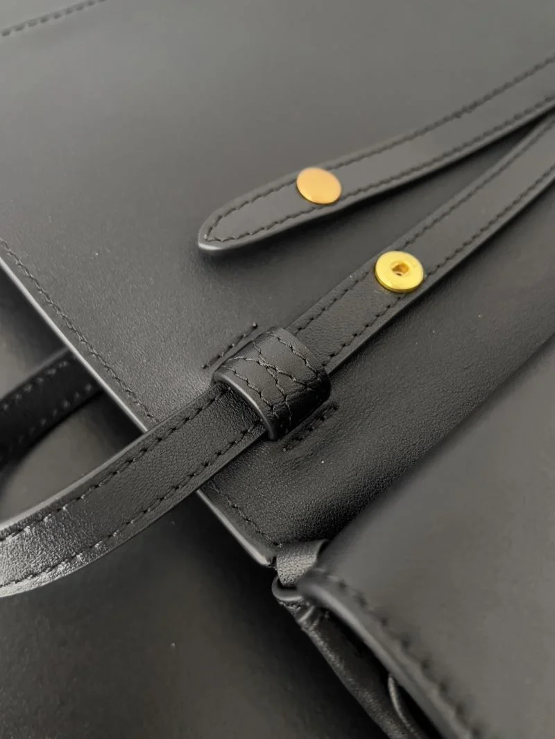 Balenciaga Air Series Convertible Shoulder Strap Clutch Bag Lightweight 38219