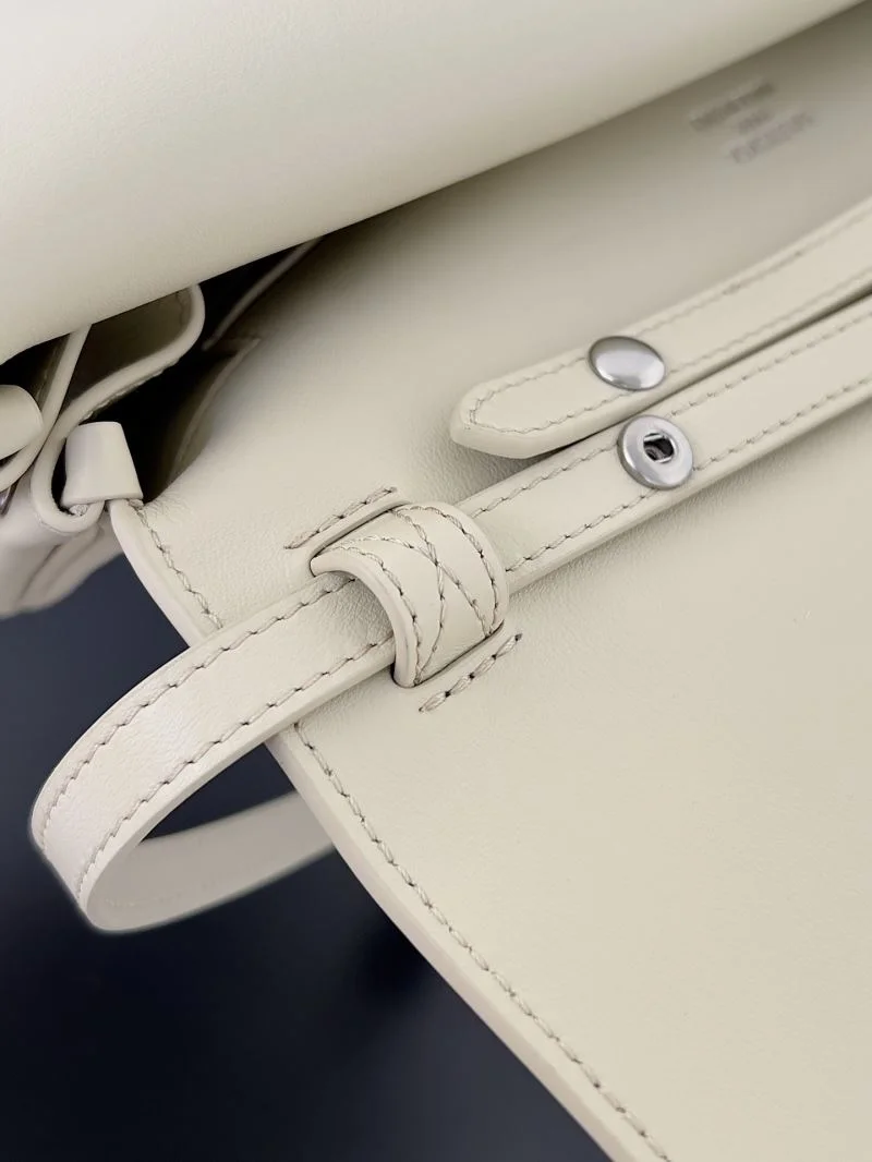 Snug Balenciaga Air Series Soybean Clutch with Detachable Strap 38238