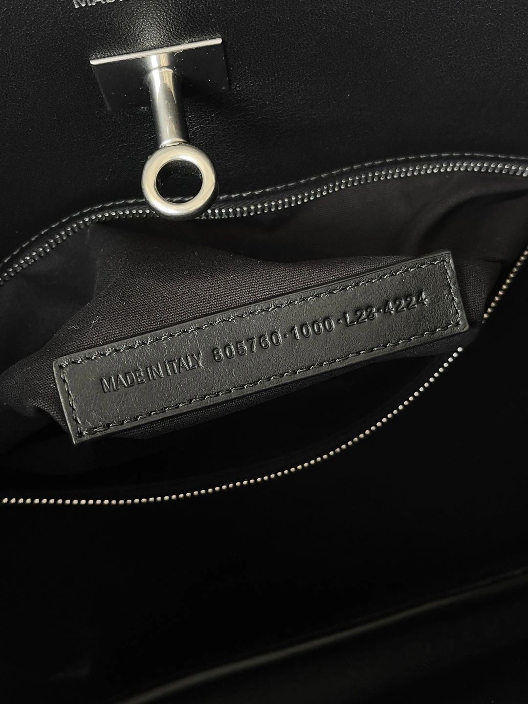 Balenciaga Air Series Urban  Shoulder Bag Efficient 60897