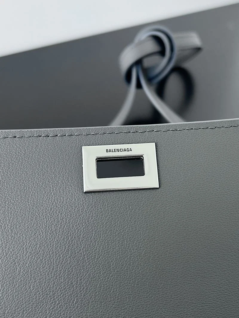 Balenciaga Air Series  Shoulder Strap Clutch Bag RelaxedFit 38235