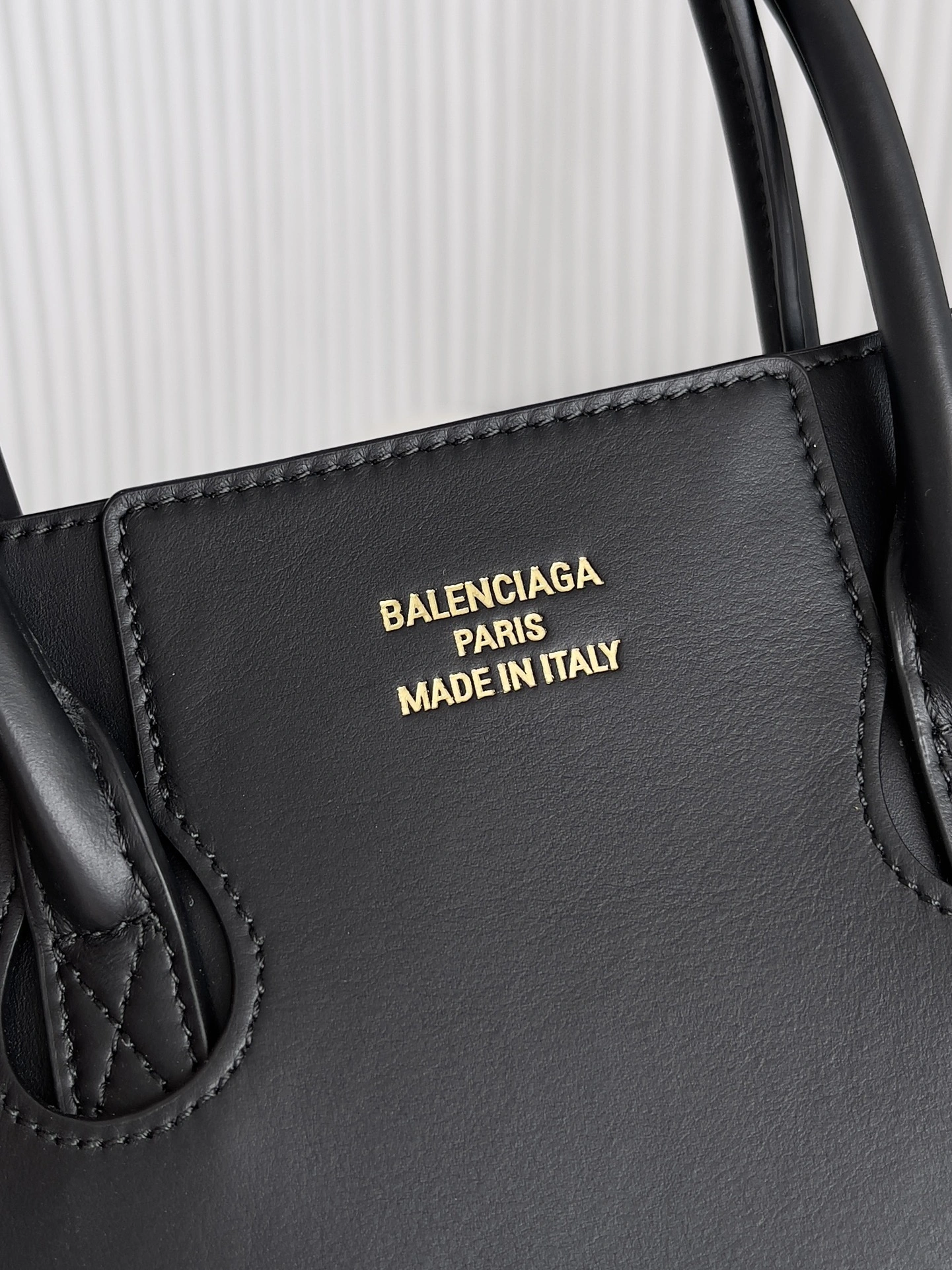 Balenciaga Air Small Trumpet Bag -  Chic Design MoistureWicking 60869