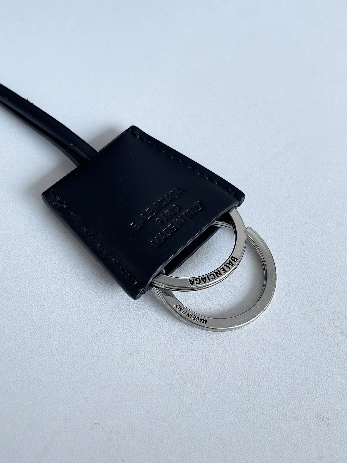 Sustainable Balenciaga Air Trumpet Bag - 30x20.5x12 cm  Design 60867
