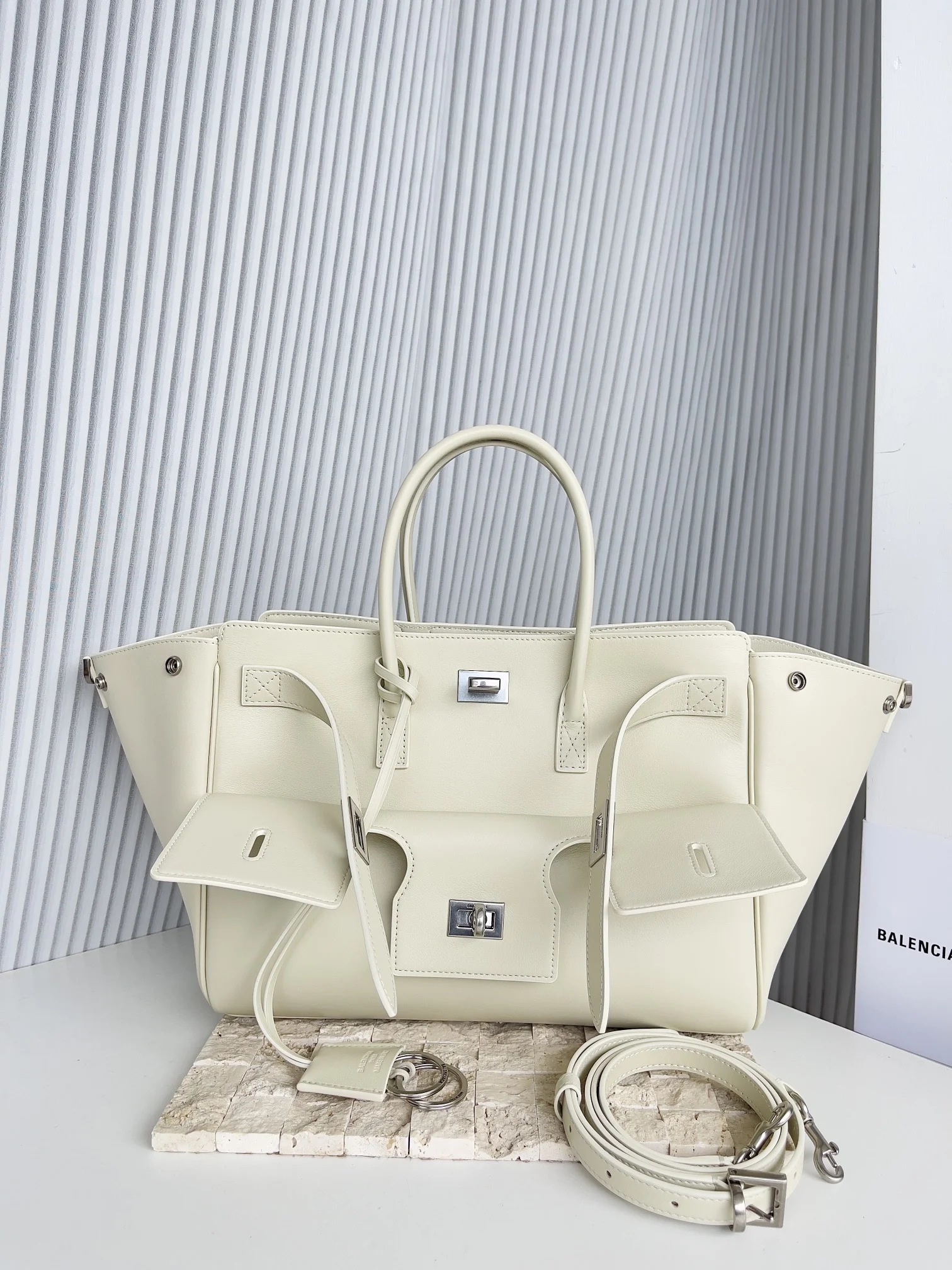 Balenciaga Air Trumpet Bag -  Luxury Satchel 30x20.5 cm Sophisticated 60868