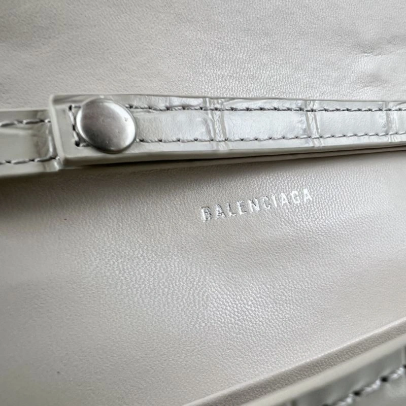 Balenciaga B Brand Hourglass Mini Chain Crossbody Bag in Cowhide HighPerformance 78640