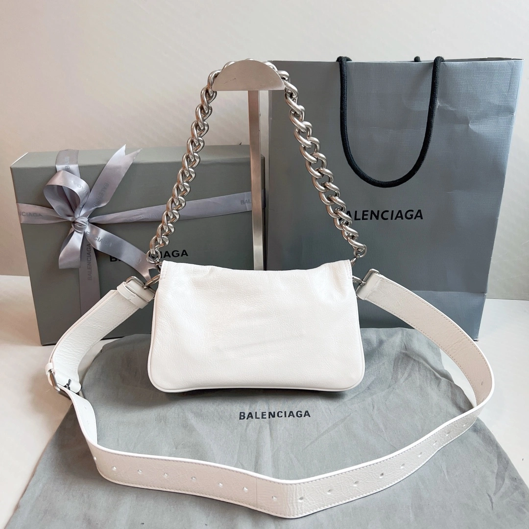 Minimalist Balenciaga BB  Small Oil Wax White Chain Shoulder Bag 60892