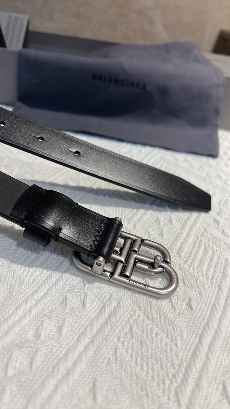 Breathable Balenciaga Belts 282871