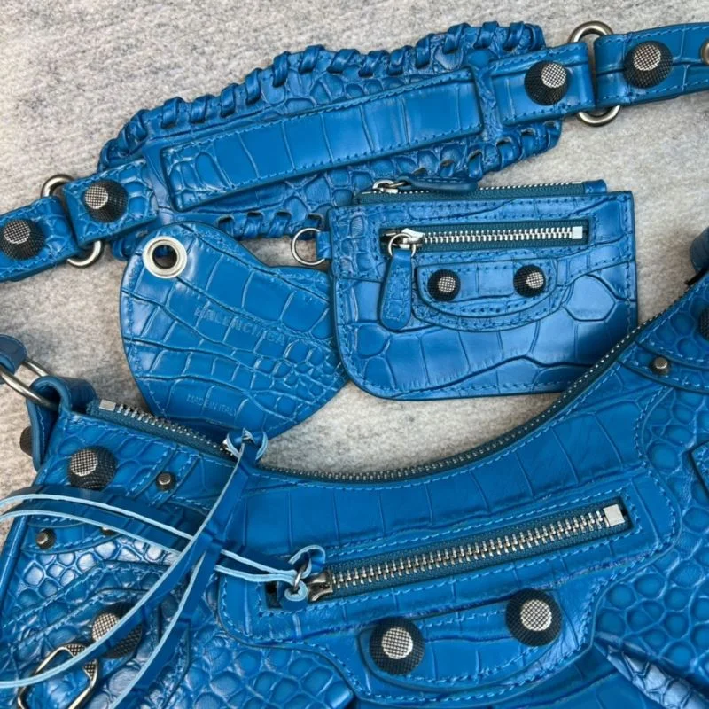 Balenciaga Big Blue Crocodile Half-Moon Motorcycle Style Dumpling Bag Stylish 38353