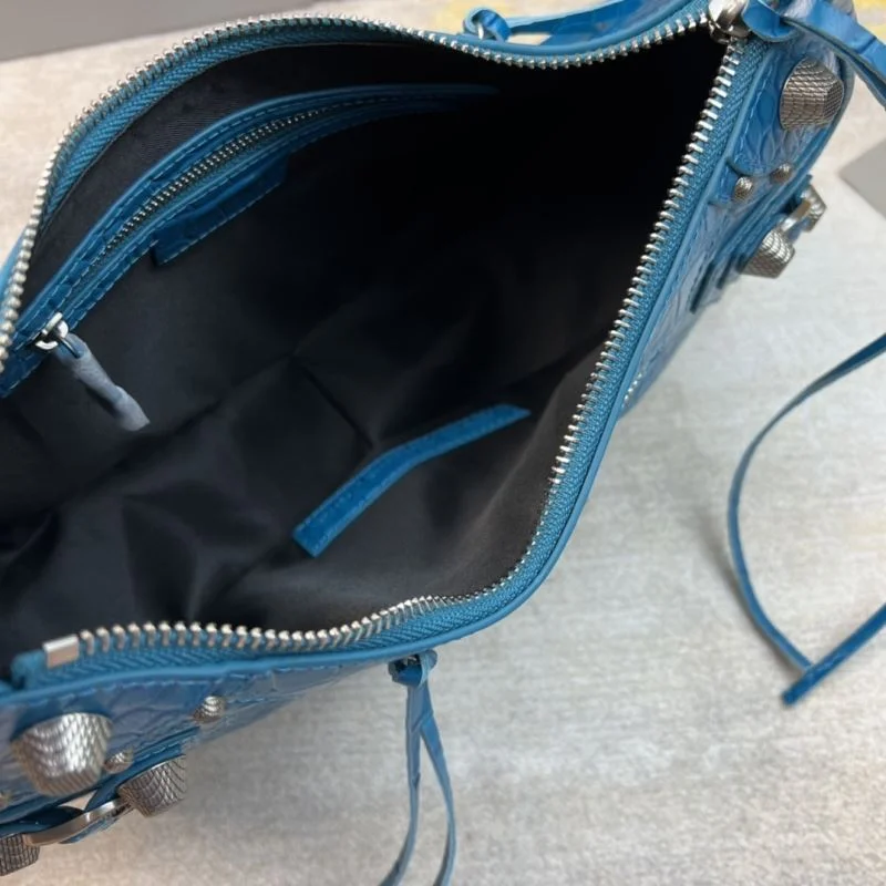 Balenciaga Big Blue Crocodile Half-Moon Motorcycle Style Dumpling Bag Stylish 38353
