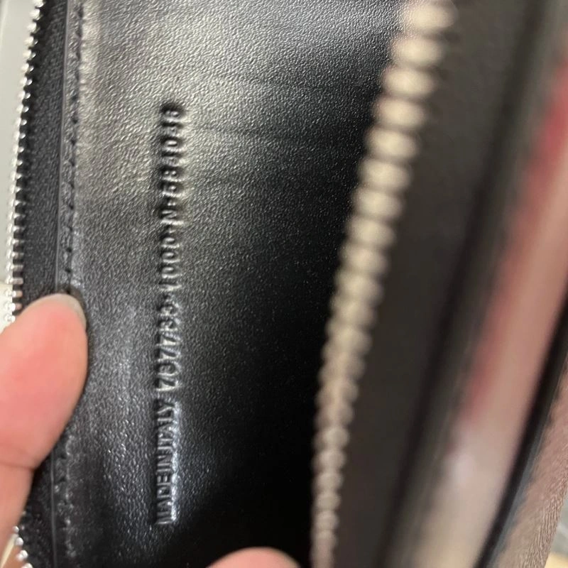 Balenciaga Black Batch Passport Wallet with Detachable Strap Original 69950
