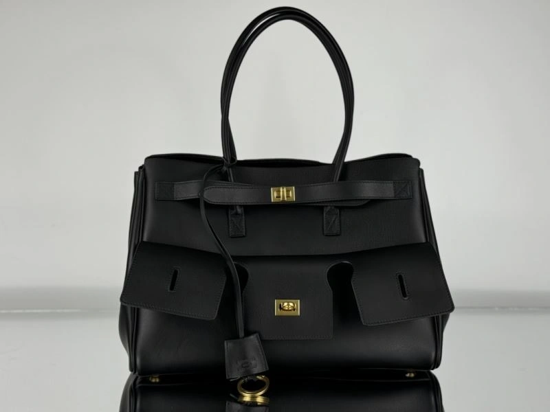 Balenciaga Black Gold Bel-Air Oversized  Calfskin Bag Classic 67012