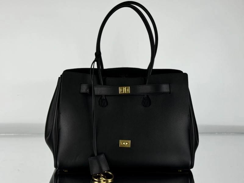 Balenciaga Black Gold Bel-Air Oversized  Calfskin Bag Classic 67012
