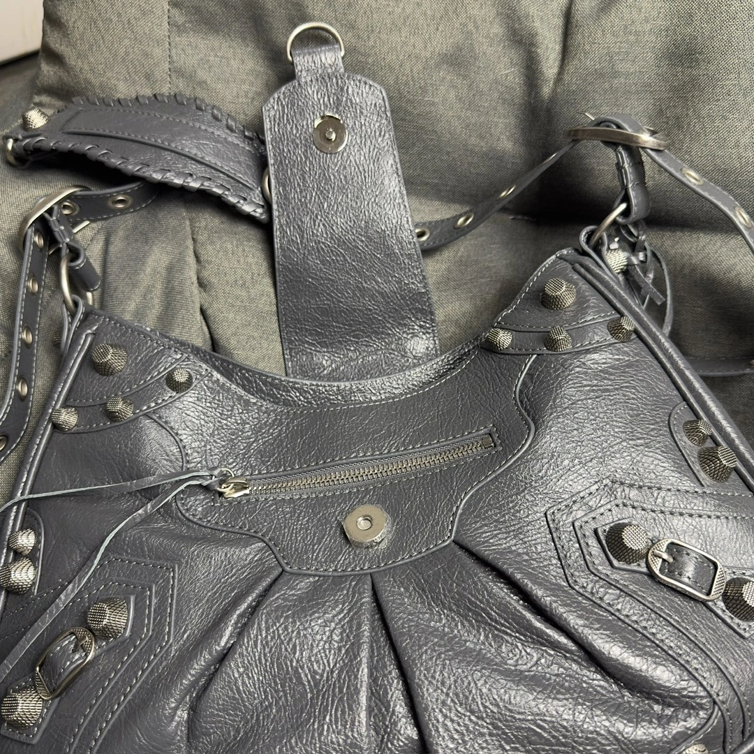 Balenciaga Black Le Cagole Half-Moon Underarm Bag in Lambskin Breathable 61105