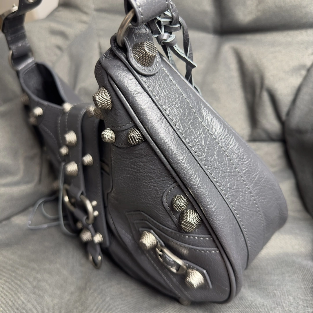 Balenciaga Black Le Cagole Half-Moon Underarm Bag in Lambskin Breathable 61105