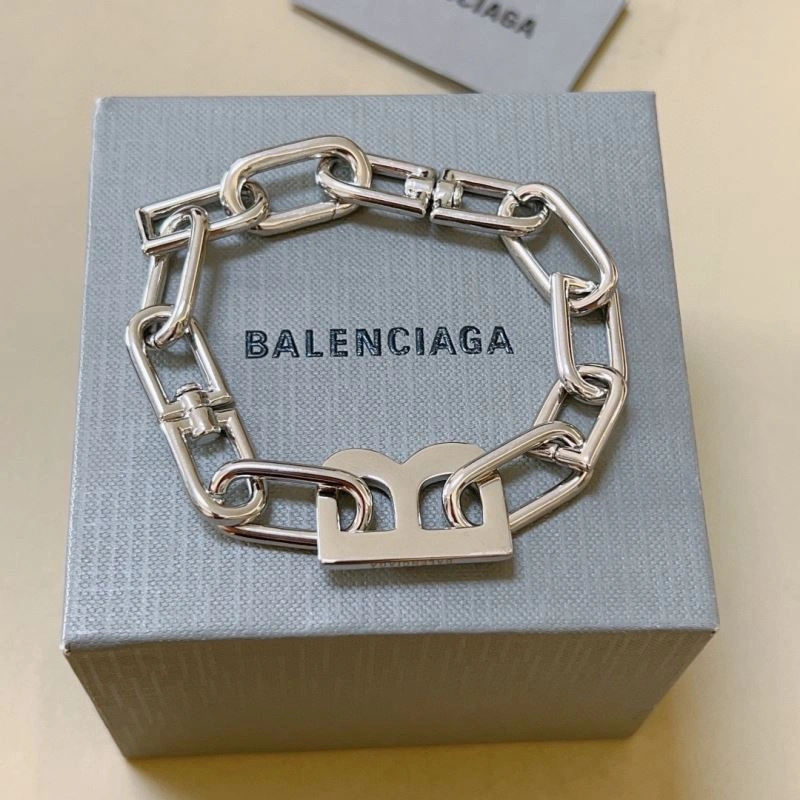 Lightweight Balenciaga Bracelets 215748