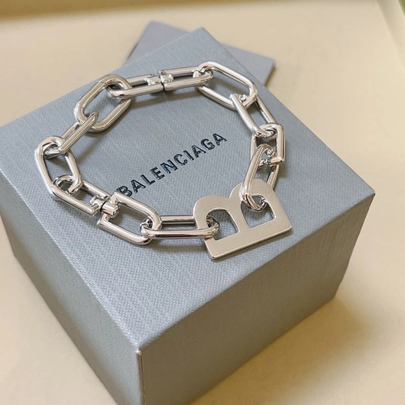Lightweight Balenciaga Bracelets 215748