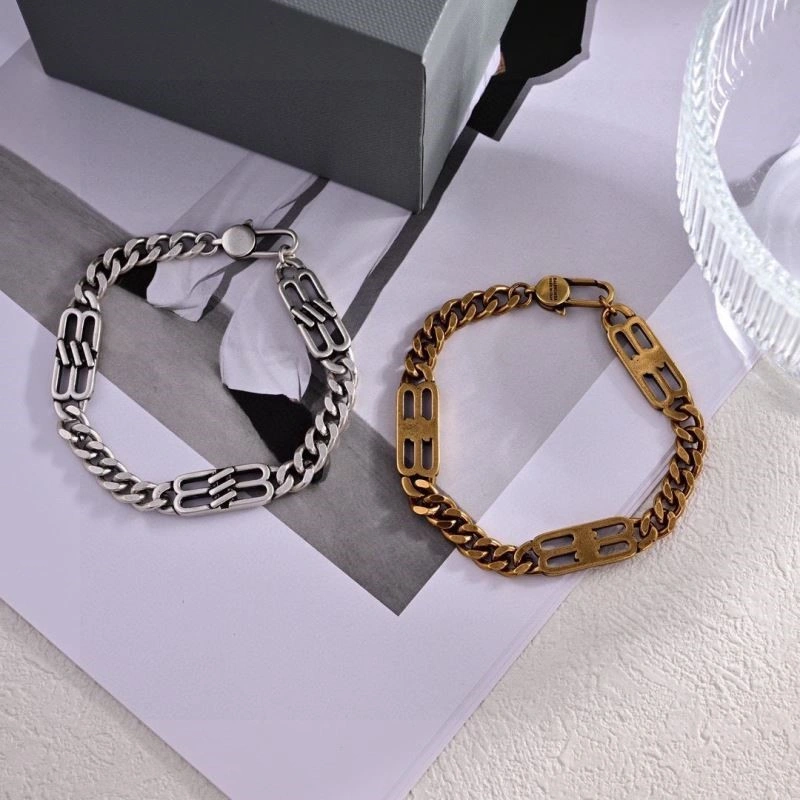Stylish Balenciaga Bracelets 215567