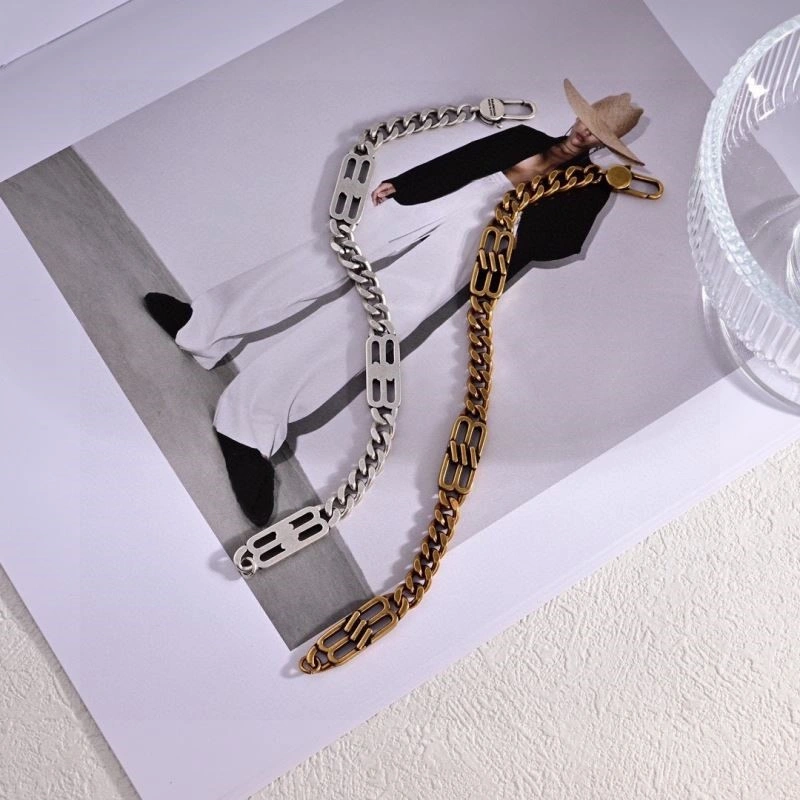Stylish Balenciaga Bracelets 215567