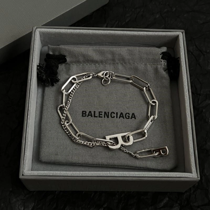 Comfortable Balenciaga Bracelets 215553