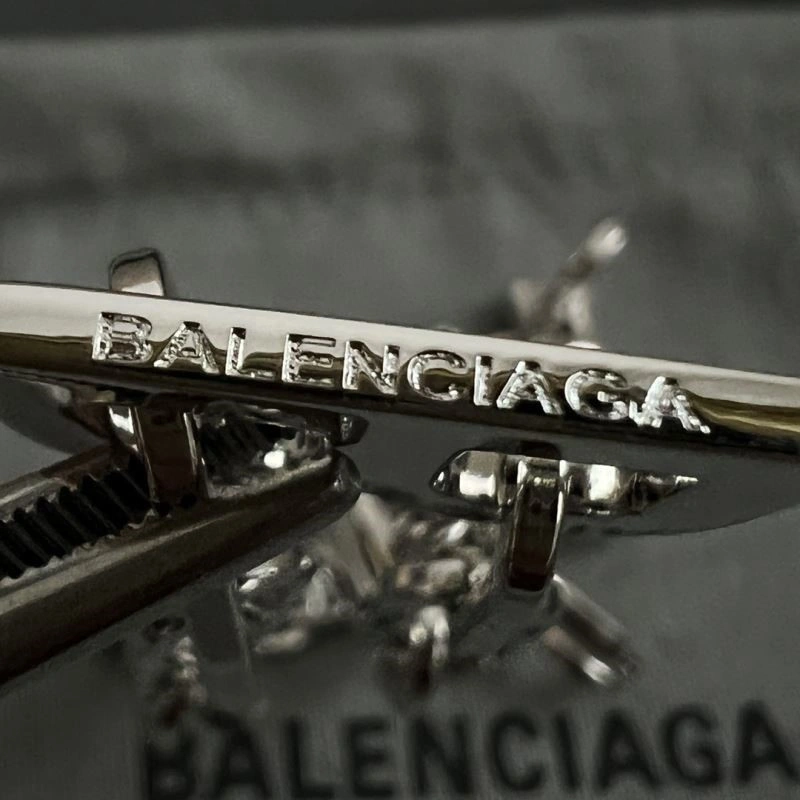 Comfortable Balenciaga Bracelets 215553