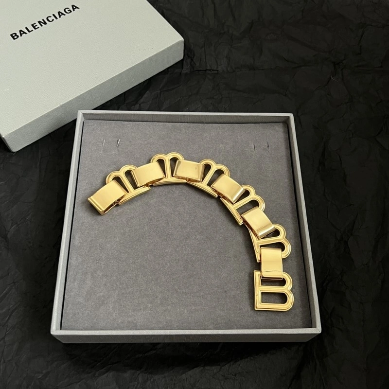 Fashionable Balenciaga Bracelets 215491