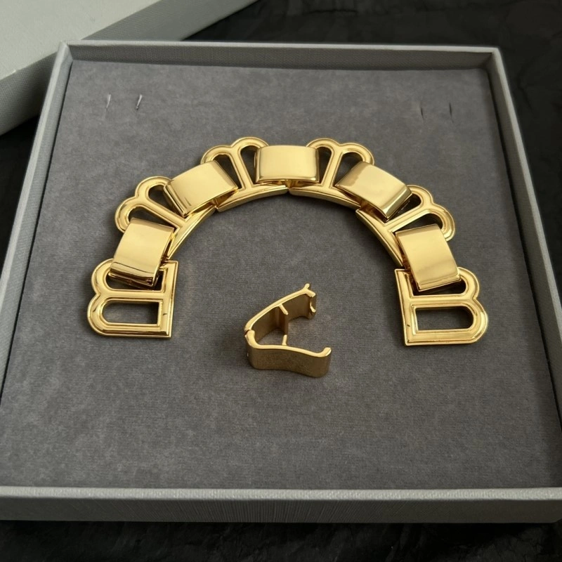 Fashionable Balenciaga Bracelets 215491