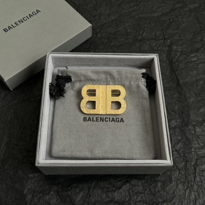 Bright Balenciaga Brooches 215551