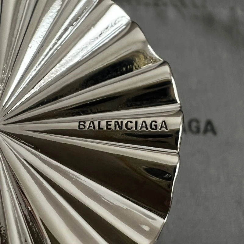 Supportive Balenciaga Brooches 215563