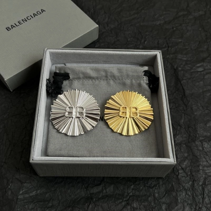 Premium Balenciaga Brooches 215545