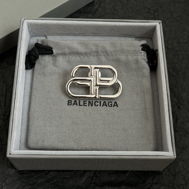 Balenciaga Brooches Timeless 215537
