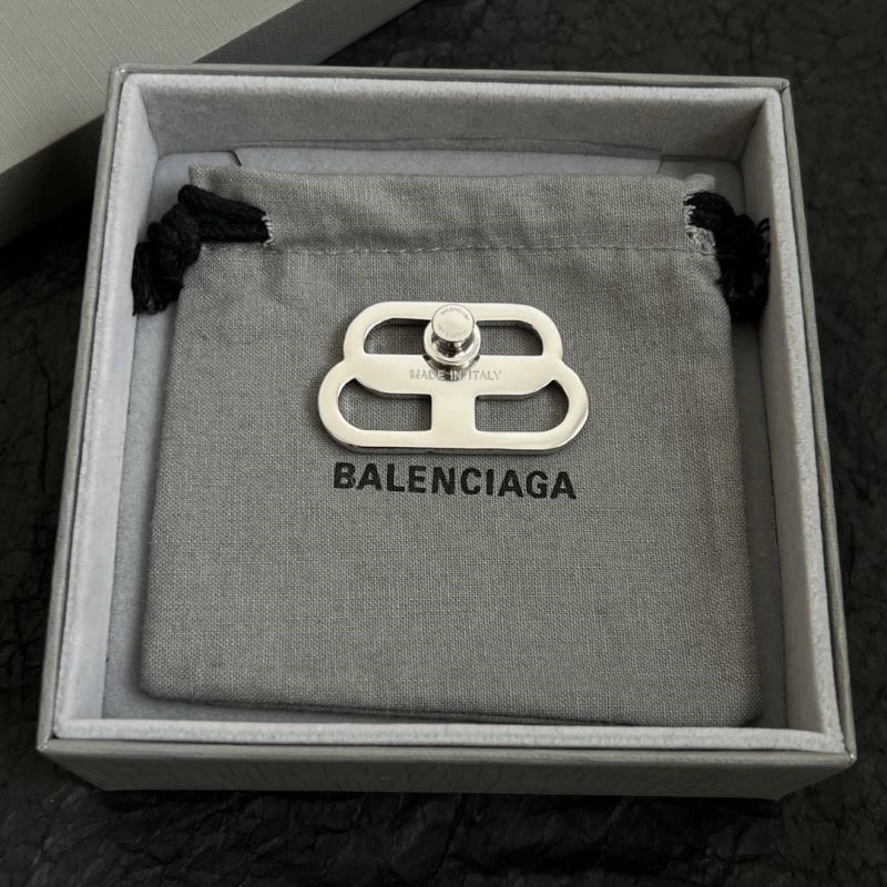 Balenciaga Brooches Timeless 215537