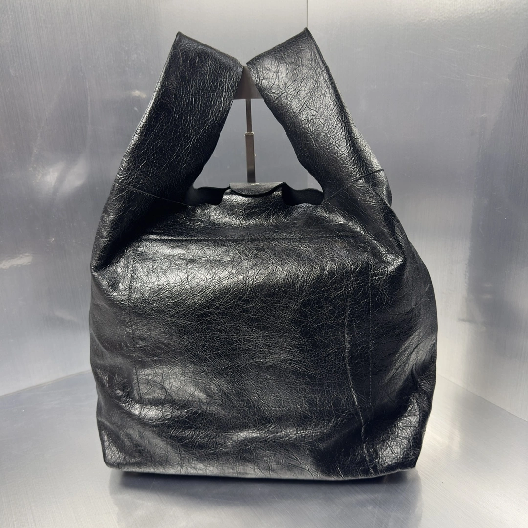 Balenciaga Cagole Edgy Motorcycle Vest Shopping Bag MoistureWicking 61076