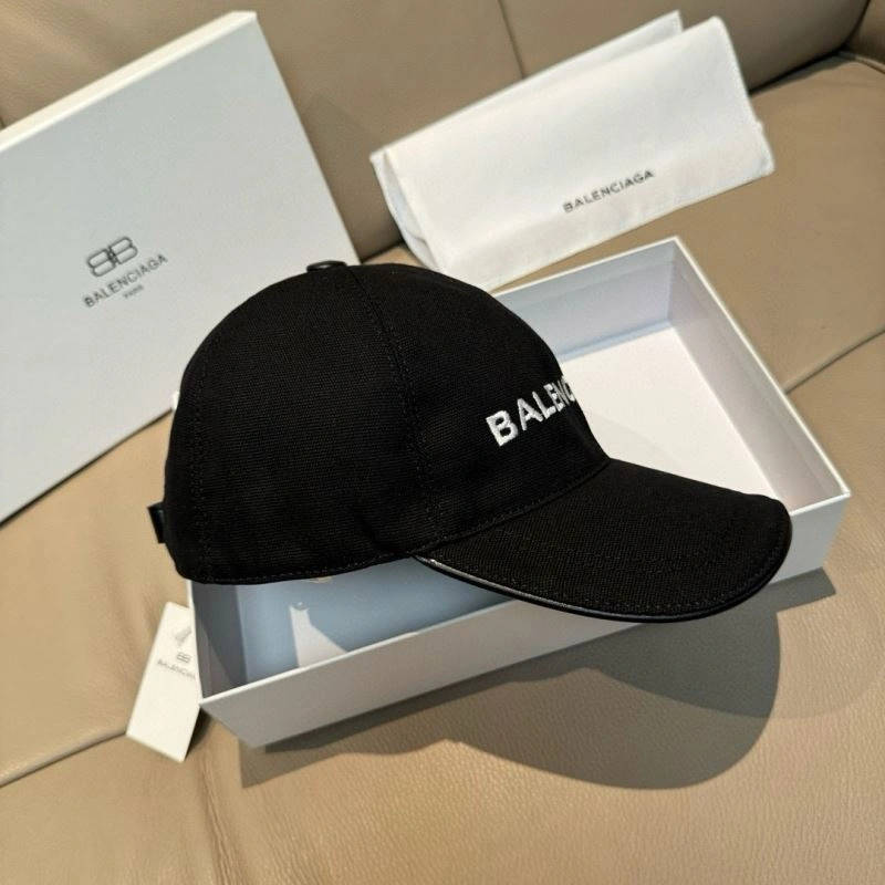 Balenciaga Caps Versatile 261552