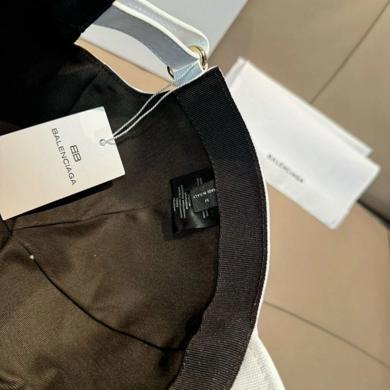 Balenciaga Caps Lightweight 261557